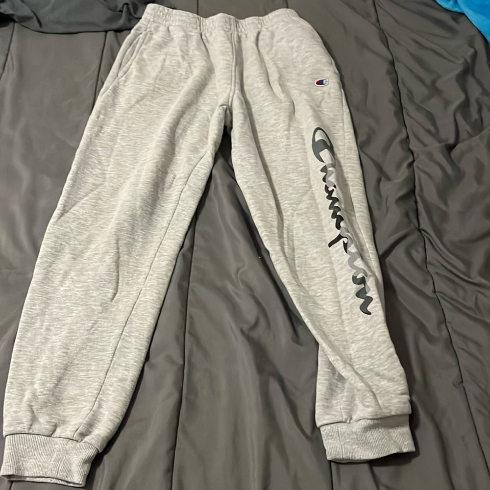 Champion pants youth large